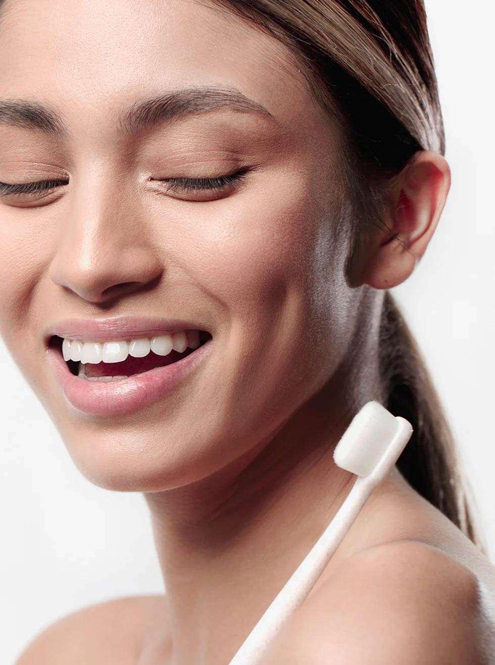 Brosse_a_dents_polissante_3