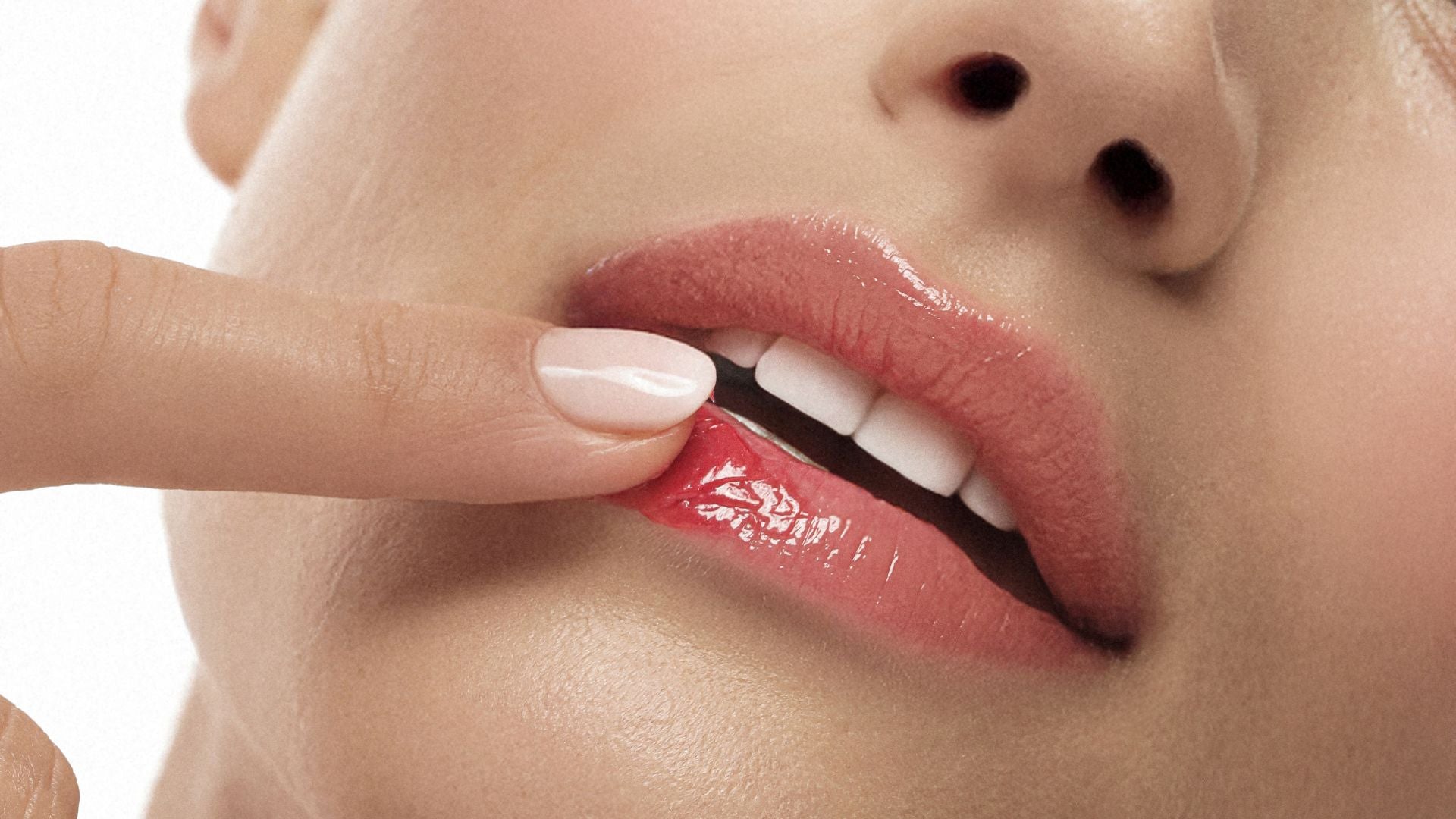 Lèvres gercées : causes, erreurs à éviter et solutions efficaces