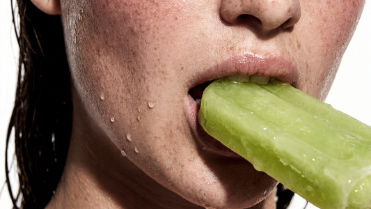 Pourquoi le microbiote buccal est-il plus fragile en été ?